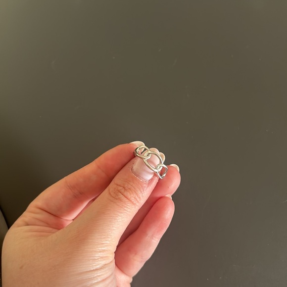 14K Solid White Gold Thin Chain Ring - Picture 7 of 8